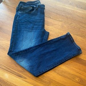 Men’s size 38 American Eagle original straight air flex jeans